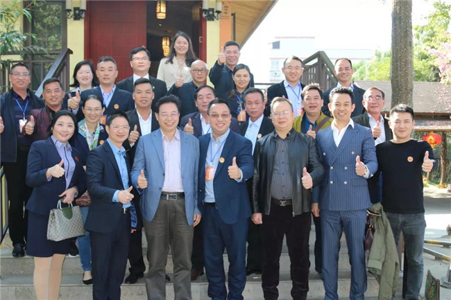 赣州市桔都商会会长林炳煌一行到广东博皓交流学习 -4