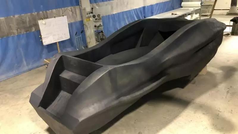 Moi Composite推出了MAMBO玻璃纤维3D打印船