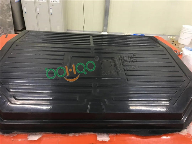 新型VPI硅胶真空成型工艺流程：完成制品脱模