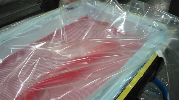 复合材料真空成型法之真空袋压成型工艺