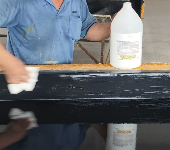玻璃钢复合材料用的G610室温固化水性半永久脱模剂