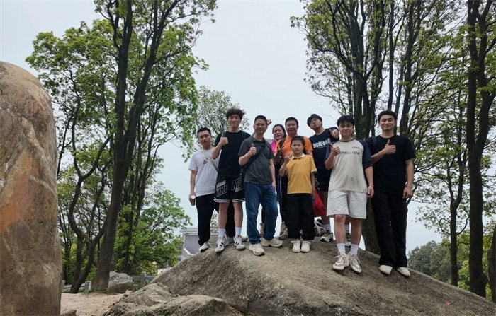 春风十里，不如踏青有你&mdash;2026广东博皓之帽峰山首爬   -4