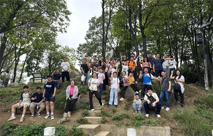 春风十里，不如踏青有你&mdash;2026广东博皓之帽峰山首爬   -8