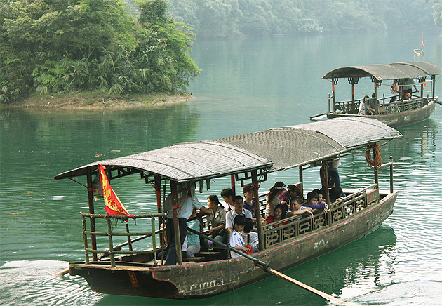 广州博皓晨会PK二等奖美女们肇庆鼎湖山一日游