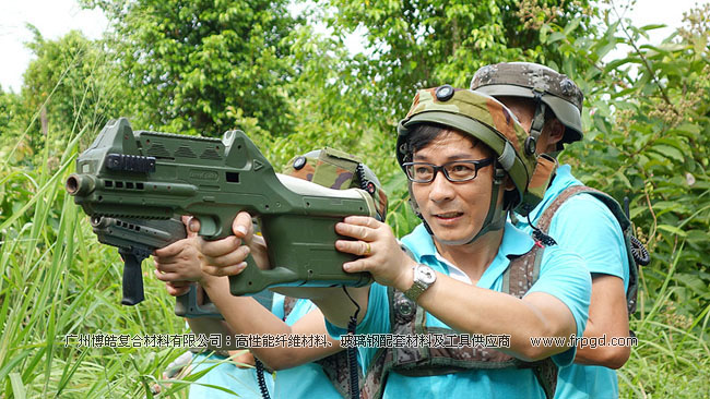 广州博皓全体员工去南沙永乐农庄秋游玩cs射击游戏