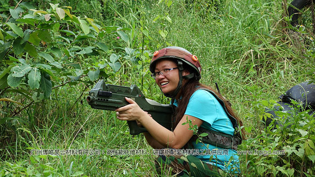 广州博皓全体员工去南沙永乐农庄秋游玩cs射击游戏