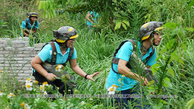 广州博皓全体员工去南沙永乐农庄秋游玩cs射击游戏