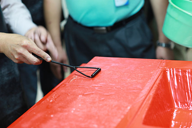 广州博皓复合材料有限公司玻璃钢模具操作培训班第3期第1天（谭永枝主讲）