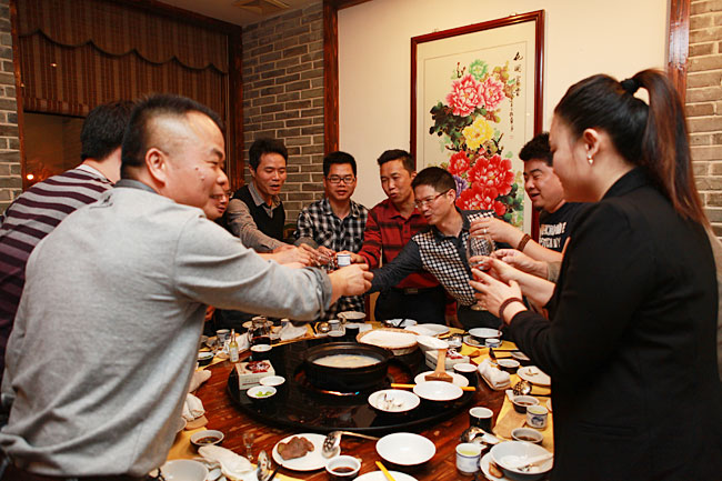 广州博皓复合材料有限公司玻璃钢模具操作培训班第3期第3天（谭永枝主讲）