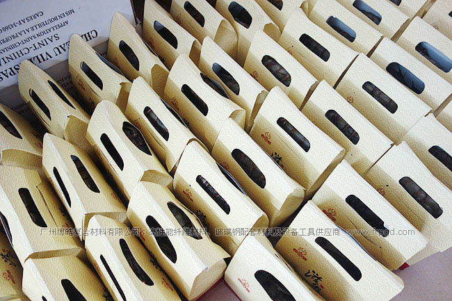 广州博皓复合材料有限公司为同事送上滋粥楼出品的广味粽子
