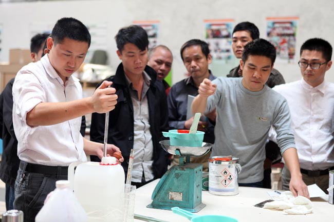 广州博皓复合材料有限公司第六期玻璃钢模具操作培训班