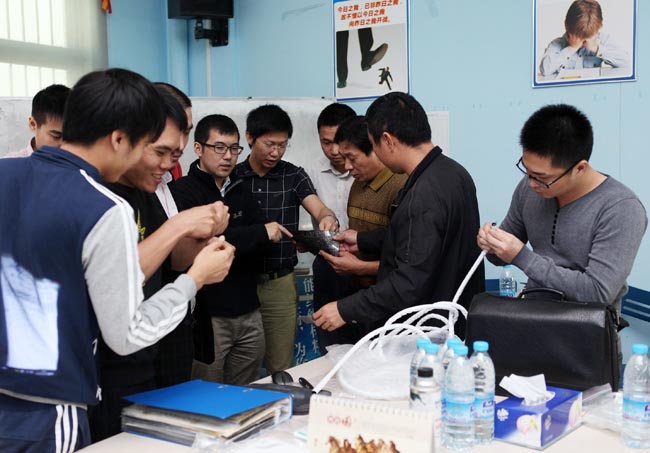 广州博皓复合材料有限公司第六期玻璃钢模具操作培训班