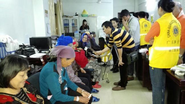 广州博皓复合材料有限公司参加广东狮子会星海服务队三亚免费白内障手术行动