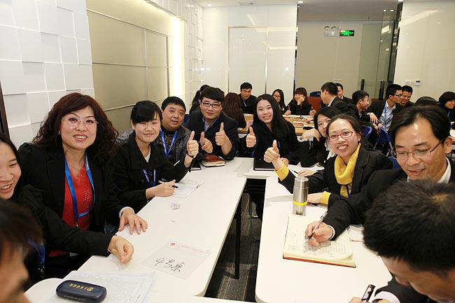 广州博皓复合材料有限公司2014年会班委换届选举（支部建在连队上）