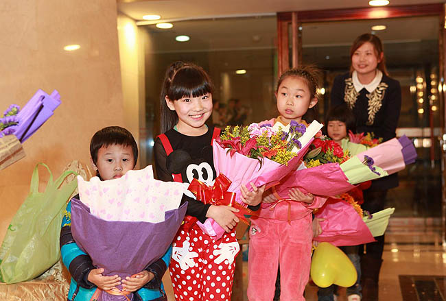 广州博皓复合材料有限公司2014联欢晚会暨抽奖活动