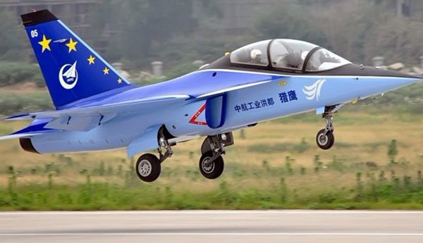 猎鹰高级教练机首次实现主承力构件应用复合材料-1