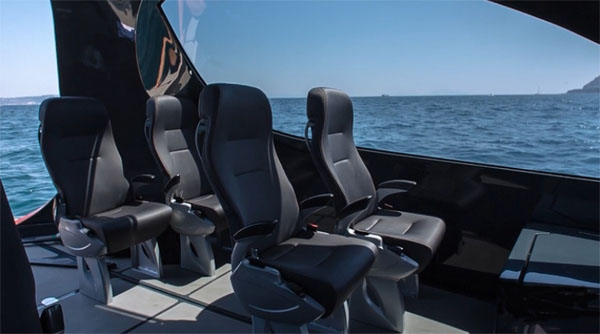 碳纤维胶囊游艇内饰