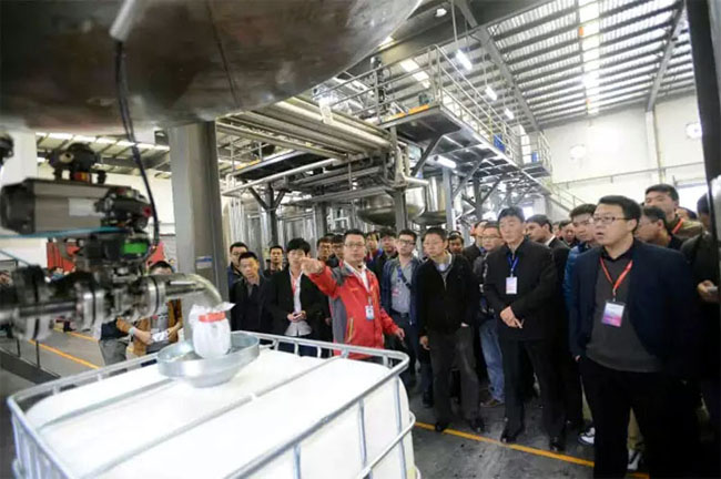 2015年复合材料闭模成型工艺技术研讨会