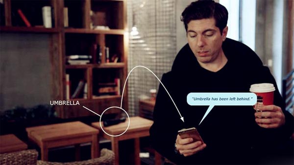 防丢失的玻纤材质智能雨伞，遮风挡雨它更棒！