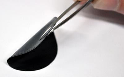 复合材料有神奇功效！石墨烯复合材料可实现机翼防结冰