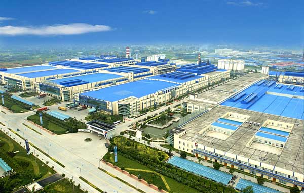 中国巨石本部年产60万吨玻纤生产基地