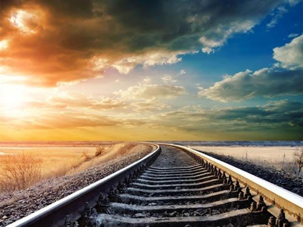 纽约试点新型高密度复合材料轨枕成铁路交通福音