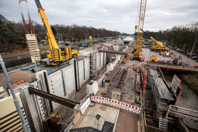 力联思树脂创新性应用于世界最大复合材料船闸