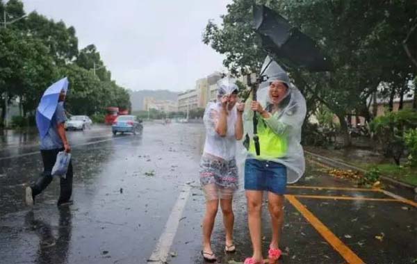 台风来袭