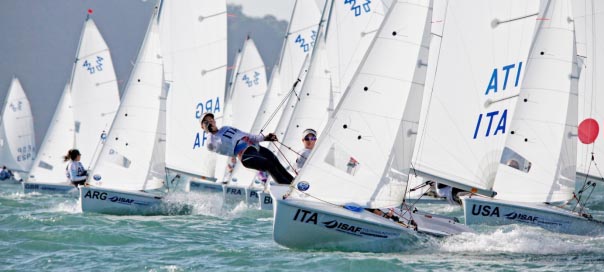 博皓合作伙伴力联思与EURORESINS助力NAUTIVELA公司打造冠军赛艇