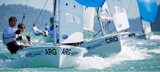 博皓合作伙伴力联思与EURORESINS助力NAUTIVELA公司打造冠军赛艇